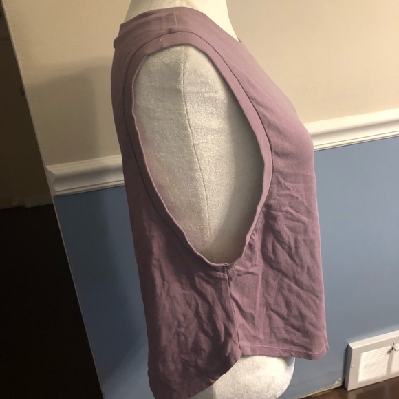 Forever 21 Lilac Sleeveless High Low Top - Picture 3 of 4